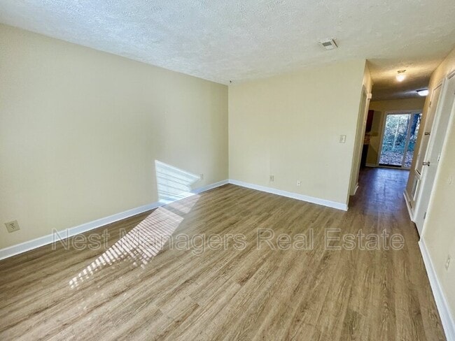 Photo - 5854 Aftonshire Dr