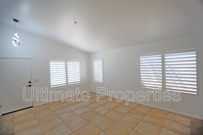 Photo - 15313 N 104th Way