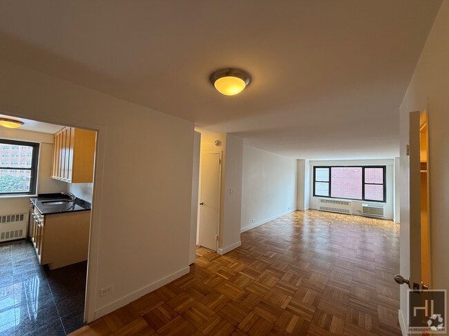 Building Photo - Fourth Avenue Rental