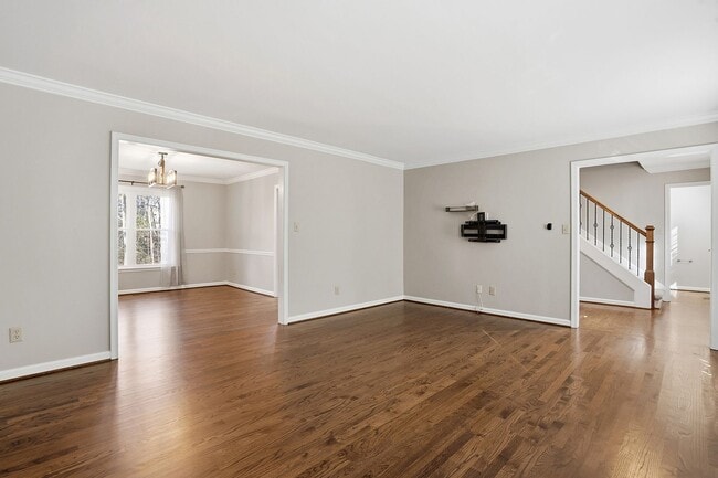 Photo - SPACIOUS AND BEAUTIFUL HOME IN DESIRABLE APEX