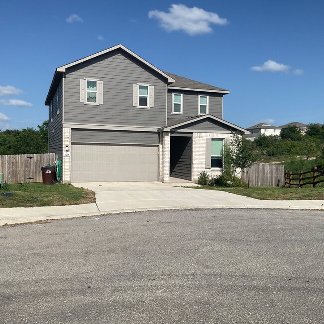 Photo - New beautiful 3/2.5 home with Office