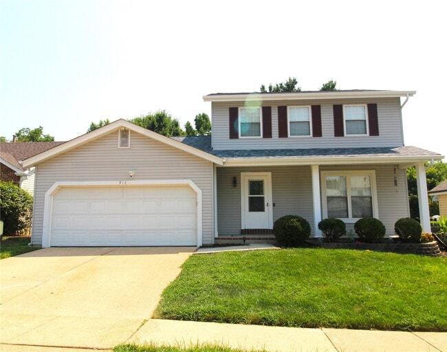 Building Photo - 912 Oakwood Farms Ln