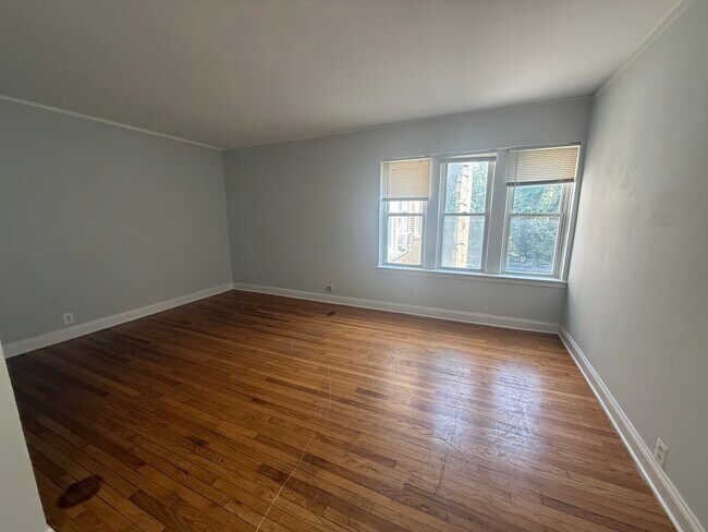 Photo - 7346 N Damen Ave Unit 2