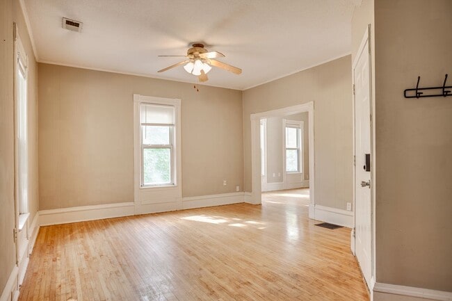 Photo - 3108 Colfax Ave S Unit 2