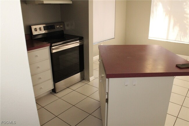 Photo - 1811 SE 15th Pl