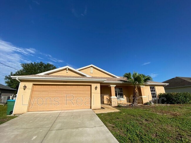 Building Photo - 1104 NW 11th Pl