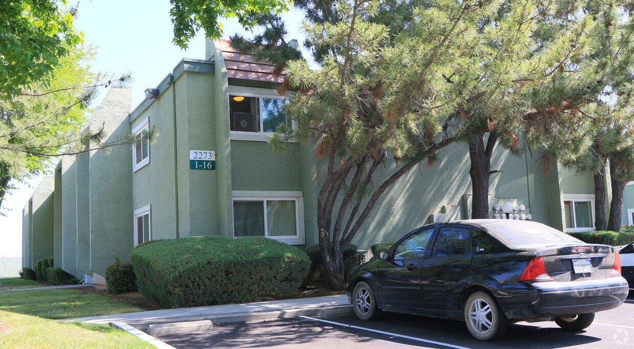 Photo - 2273 N Beale Rd Unidad #2273