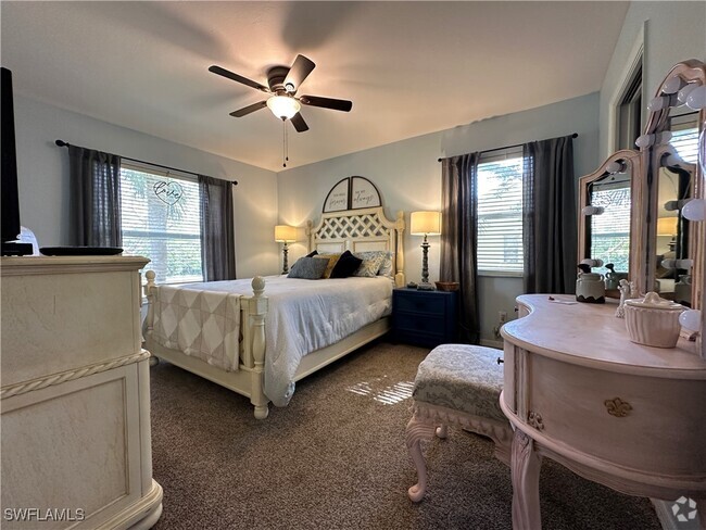 Building Photo - 241 Robin Hood Cir Unit 204 Rental