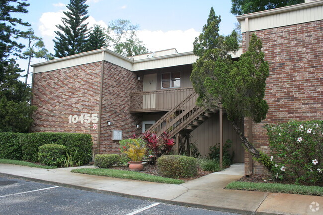 Building Photo - 10453 Carrollwood Estates Dr Unit 123 Rental