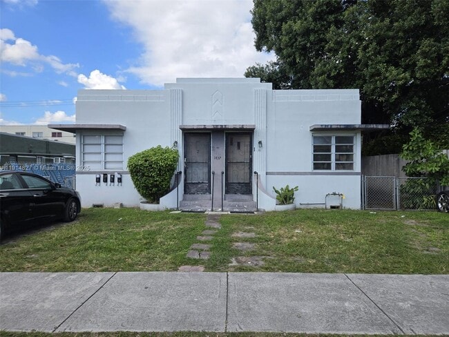 Building Photo - 1437 NE 110th Terrace Unit 2