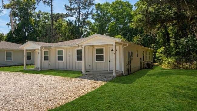 Building Photo - 1756 Lane Ave S Unit 2