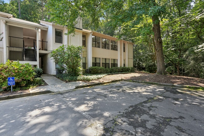 Condominio exterior - 1612 Huntingdon Chase Unidad 1612 Huntingdon Chase