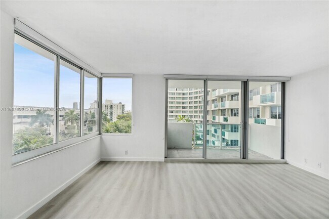 Photo - 1200 West Ave Condo Unit 515