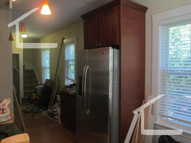 Photo - 9/1 Renovated two-level 4BR/2BA near Brighton Center