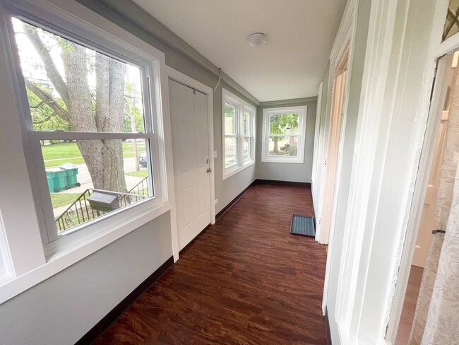 Photo - 604 Clement St