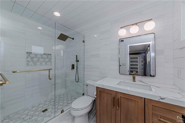 Photo - 8332 Sunnybrook Ave