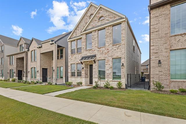 Building Photo - 1536 Lake District Dr