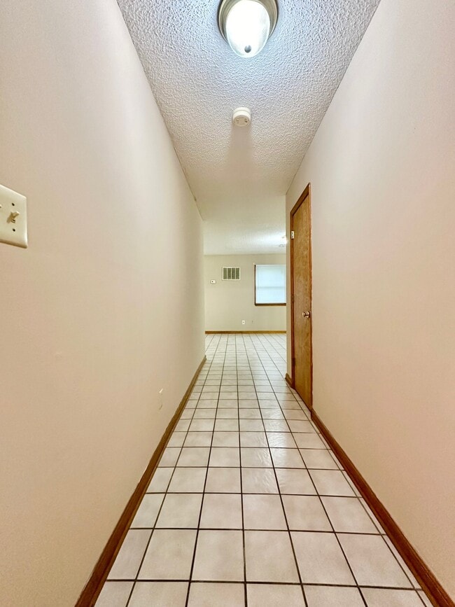 Photo - 109 Mountain View Dr