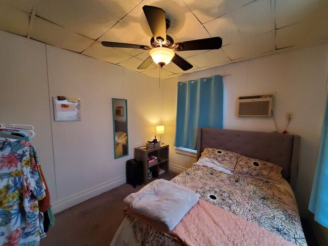 Photo - 2221 Olive St Unidad 2221-2