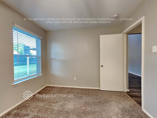5668 Jamaica Cir