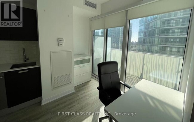 Photo - 42 Charles St E Unit 1303