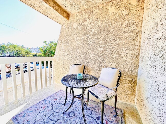 Upstairs Patio1 - 1307 Aviation Blvd