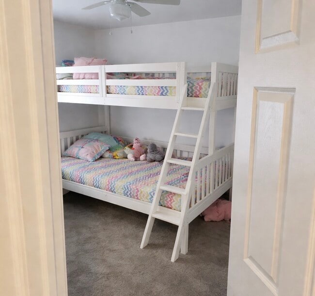 Photo - 13 S Main St Unit 13