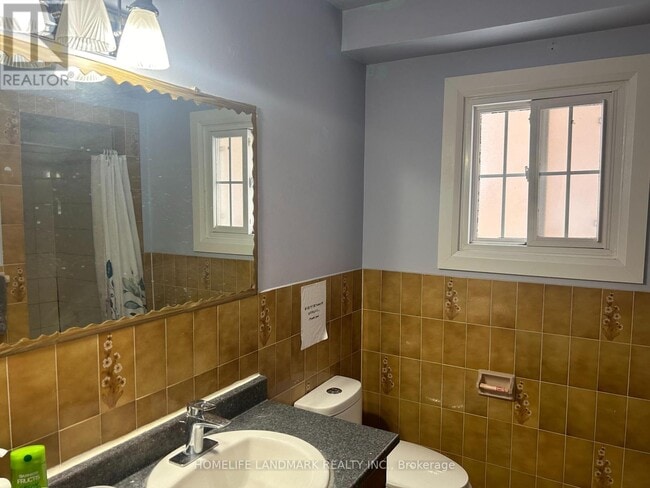 Photo - 67 Abitibi Ave