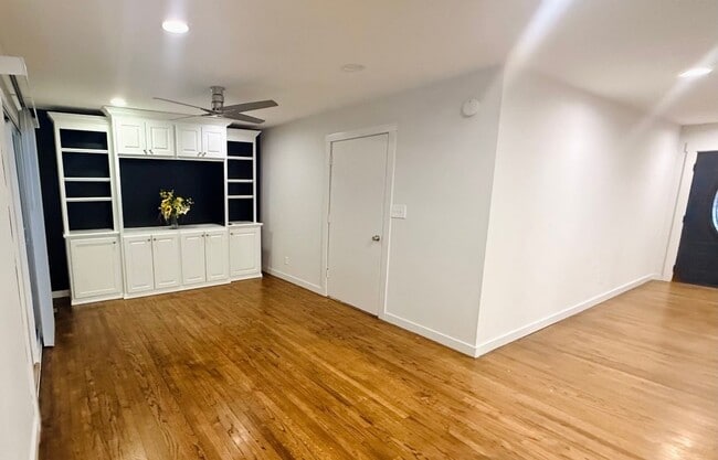 Photo - Charming 3-Bedroom Home in Crestwood with a Private Creekside Backyard