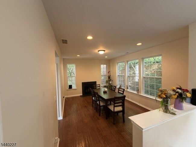 Photo - 310 Winding Hill Dr