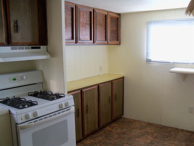 Photo - 2226 Bench Blvd1