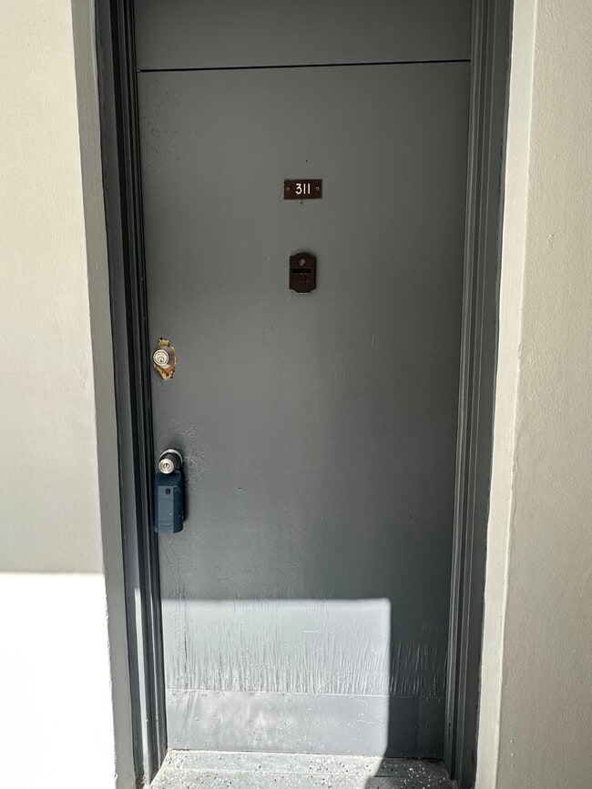 Photo - 15600 NW 7th Ave