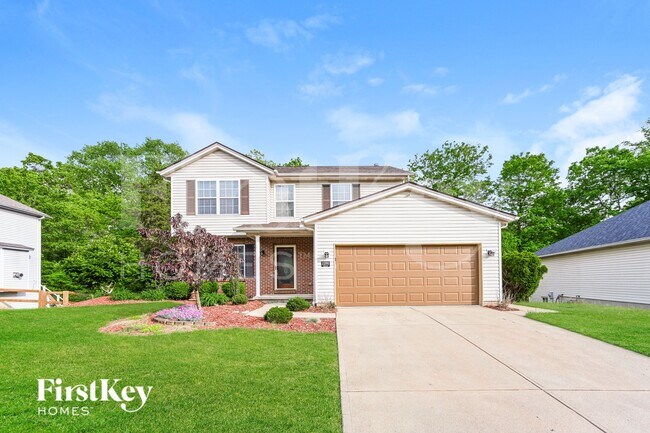 Building Photo - 2280 Siesta Dr