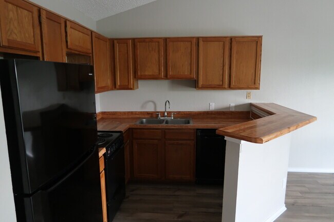 Photo - 6108 Abrams Rd Unit 627