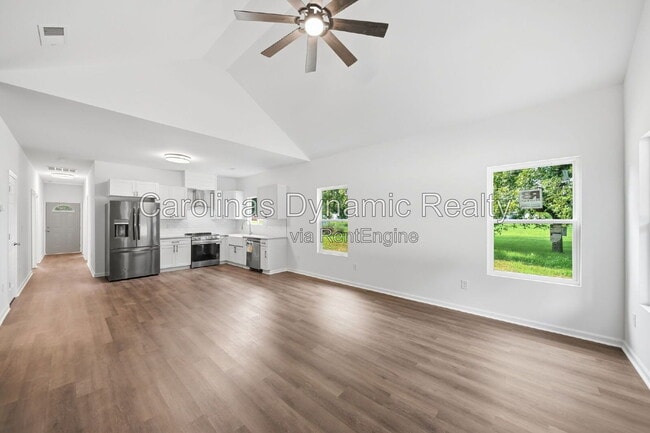 Photo - 1533 S Battleground Ave