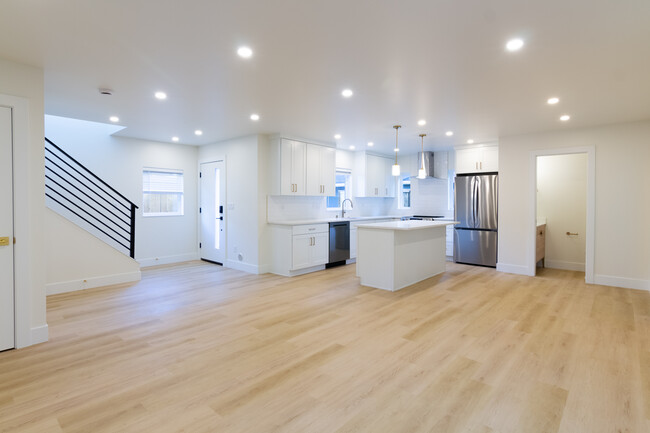 Photo - 6547 26th Ave NW