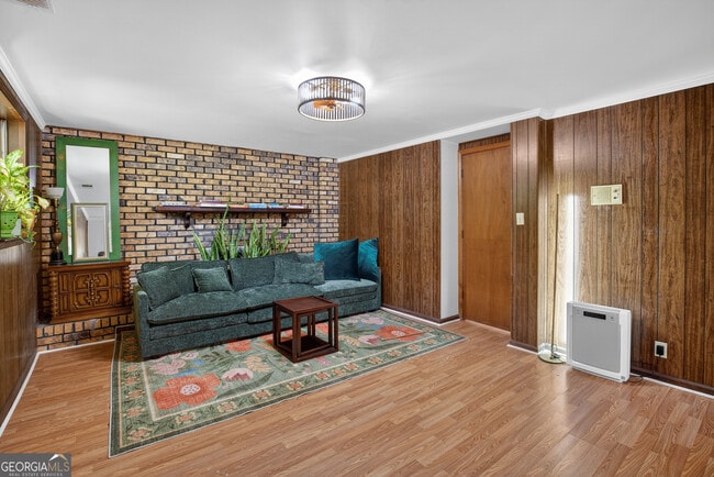 Photo - 2064 Adriatic Dr NW