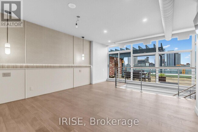 Photo - 155 Dalhousie St Unit PH16
