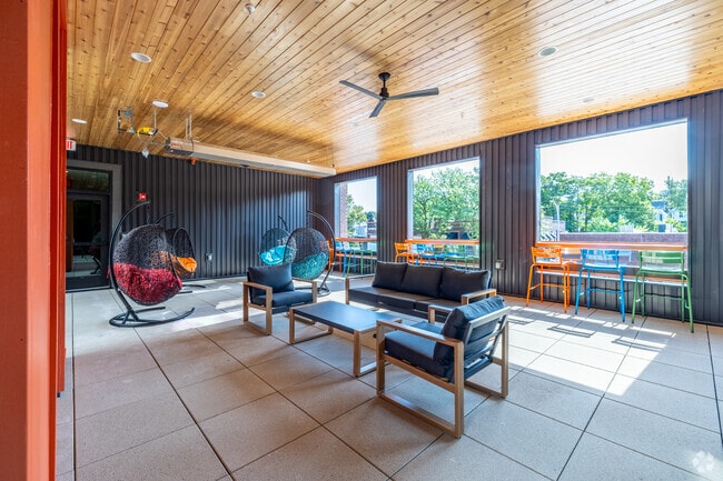 2nd Floor Patio - Boho Flats