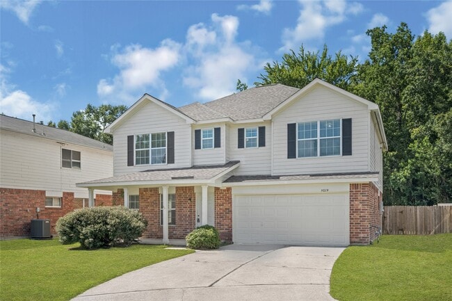 Building Photo - 5019 Woodland Meadows Ln