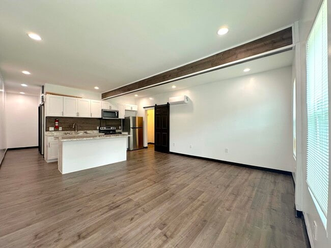 Building Photo - 403 Liberty St Unit 403 Rental