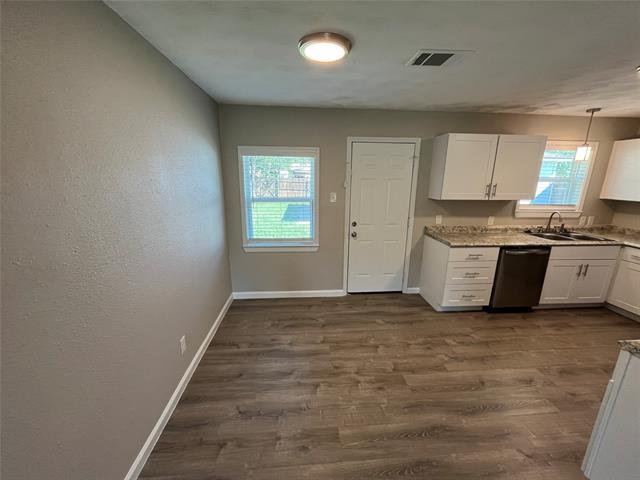 Photo - 705 Ivywood Dr