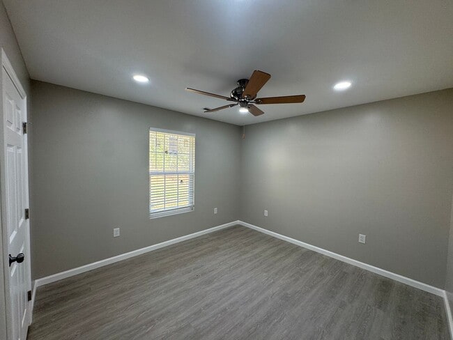 Photo - Modern 2025 New Construction