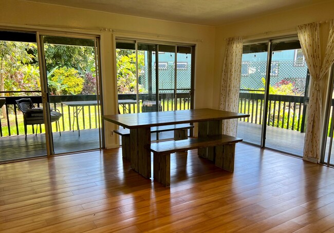 Photo - 705 Haiku Rd