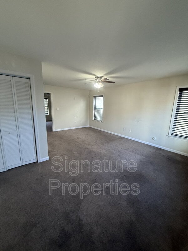 Photo - 3239 Granby St