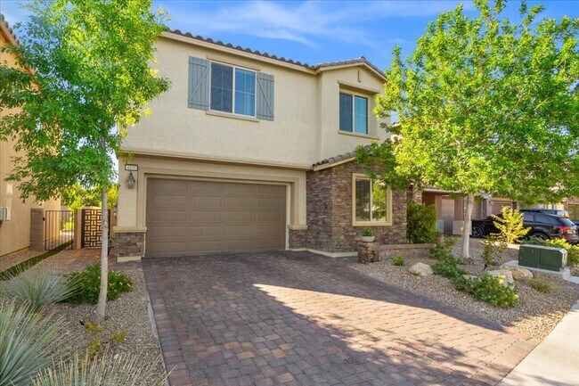 Photo - Entertainer's Dream 4Bd Home with Designer Finishes & Outdoor Kitchen