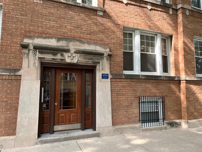 Photo - 3408 W Sunnyside Ave Condo Unit 1