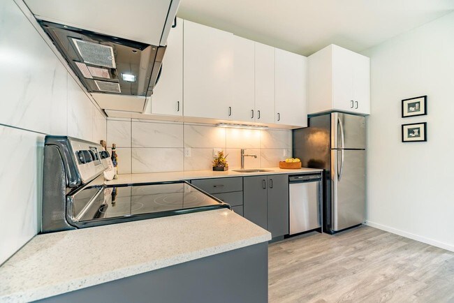 Photo - Franklin Flats