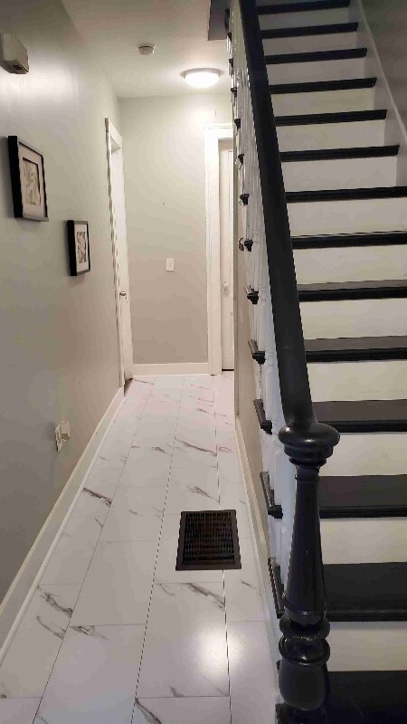 Photo - 106 Exchange St Unidad Rear #2