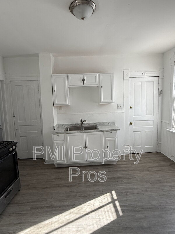 Photo - 2630 N 24th Pl